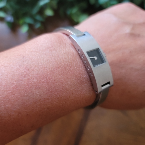 Watch - Picture 5 of 5